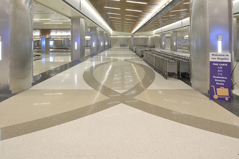 LAX005